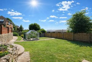 Photo 14- click for photo gallery